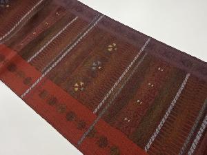 変わり横段に草花・幾何学模様織出し名古屋帯